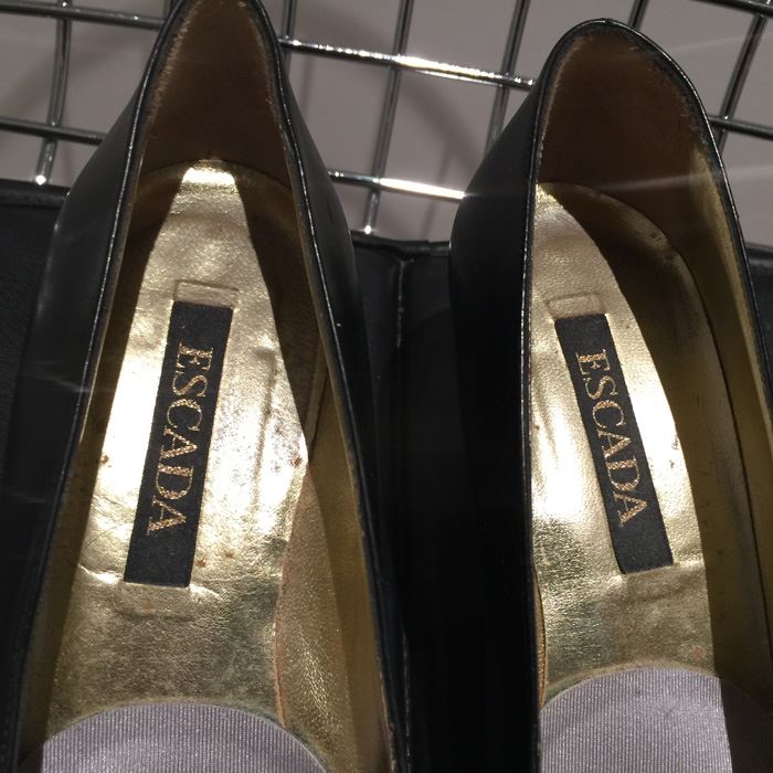 ESCADA Black Shoes White Heels Size 7 1/2 B [Photo 5]