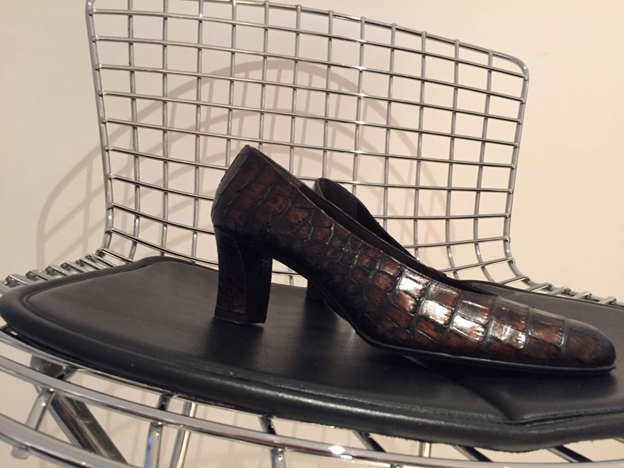 Stuart Weitzman Shoes Size 7 [Photo 2]