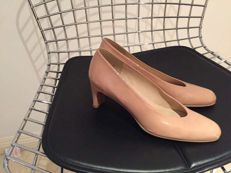 Pink Stuart Weitzman Shoes Size 7M [Photo 1]