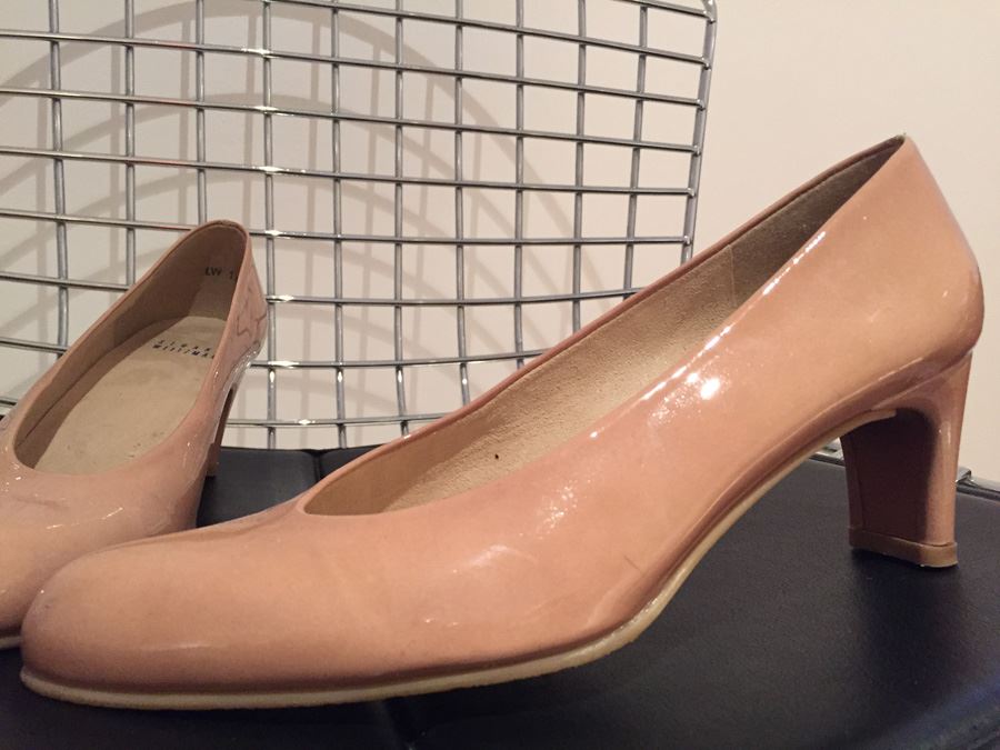 Pink Stuart Weitzman Shoes Size 7M [Photo 2]