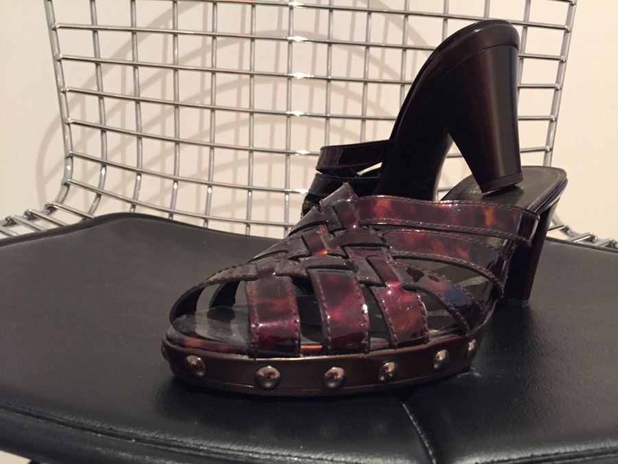 Stuart Weitzman Shoes Size 7M [Photo 3]