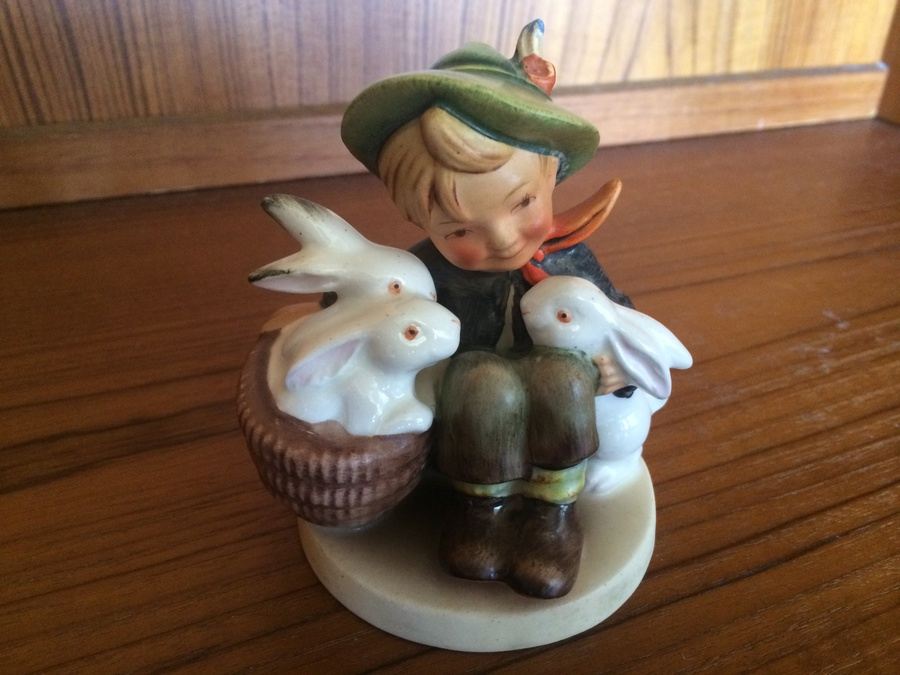 Hummel Goebel Playmates 58/0 Figurine Boy Rabbits German Porcelain [Photo 1]
