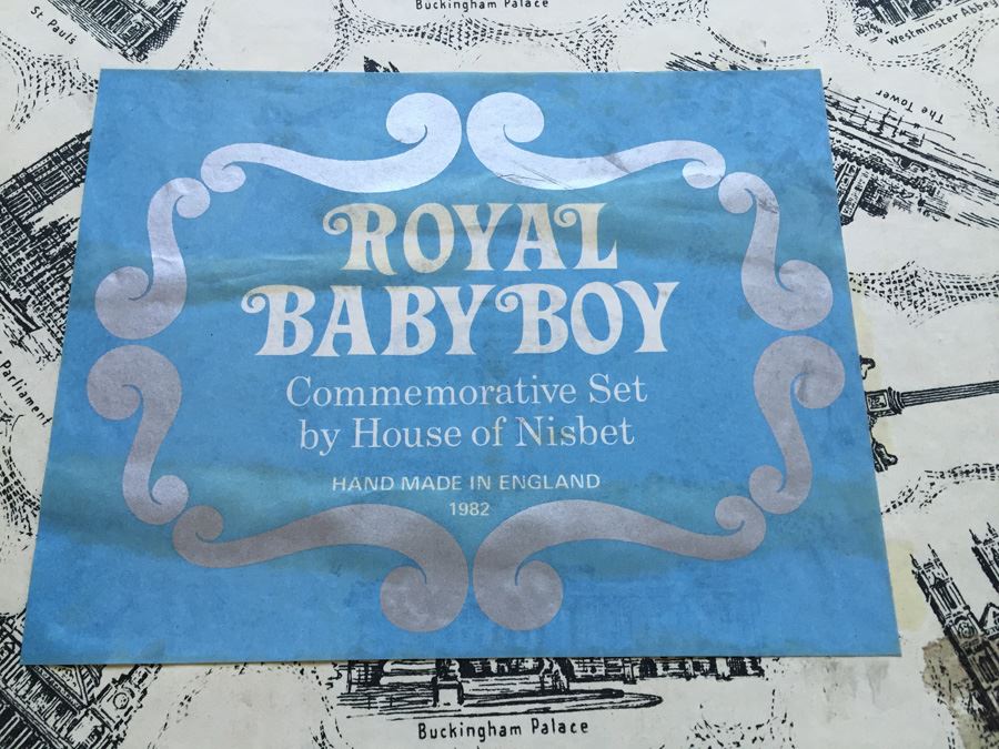 Peggy Nisbet Limited Edition Birth Of A Royal Baby Boy Collector's Signature Set In Box Signed [Photo 6]