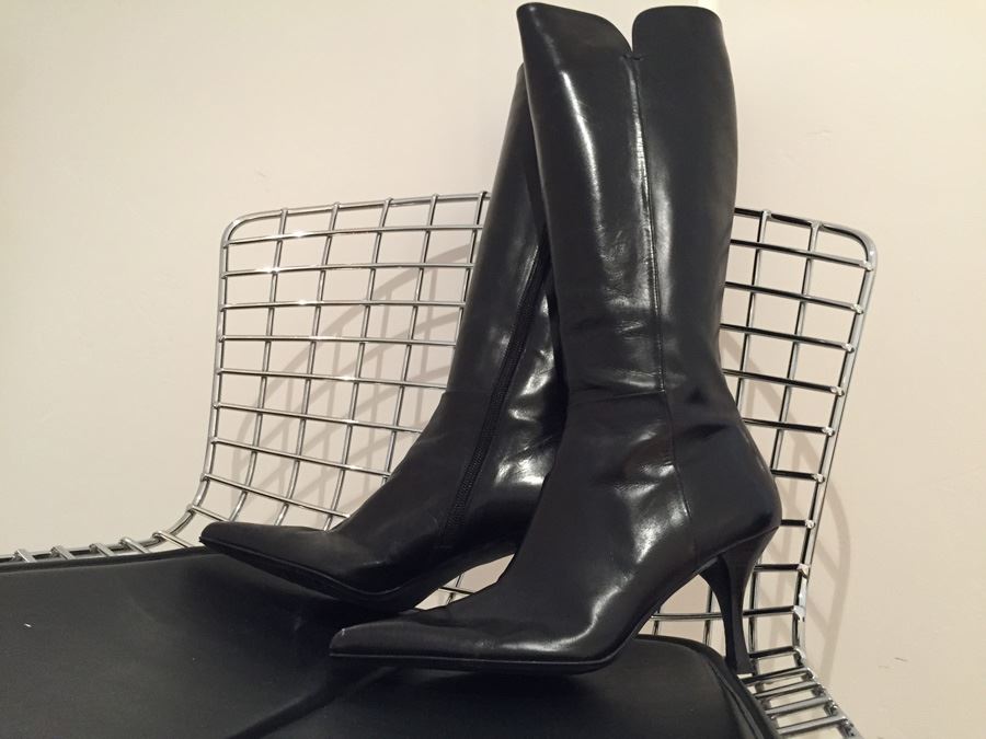 Black Boots Made In Spain Size 7 1/2 M