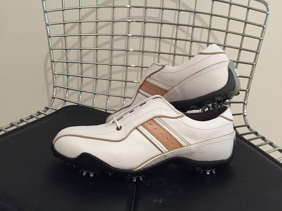 Footjoy Women's Golf Shoes Size 7 1/2 M