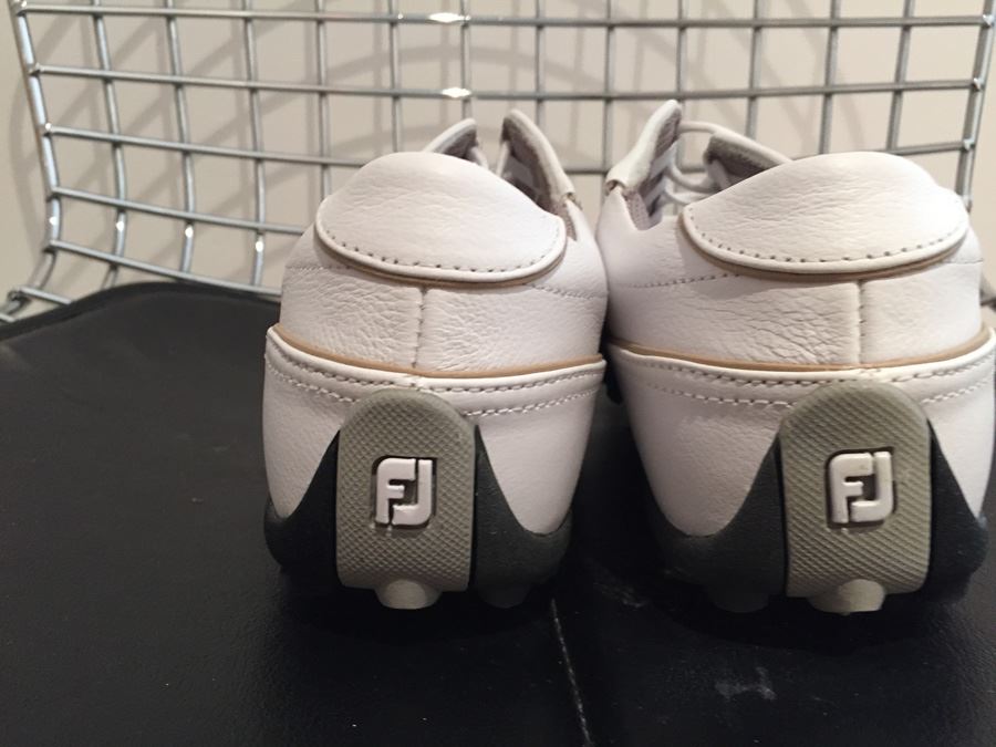 Footjoy Women's Golf Shoes Size 7 1/2 M [Photo 3]