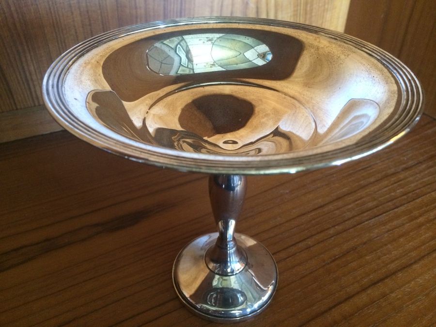 Pair of Fisher Sterling Weighted Footed Bowls [Photo 5]