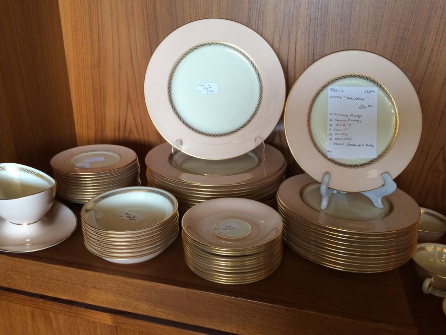 Vintage 1950's Lenox 'Caribbee' Pattern 69-Piece China Set [Photo 1]