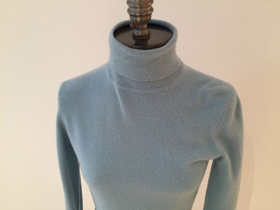 TSE 100% Pure Cashmere Sweater Size S