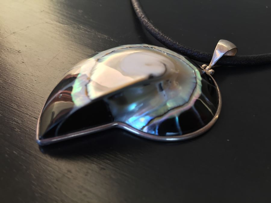 Nautilus Shell Pendant Necklace With Sterling Silver Clasp And Bale Wt:21.4g [Photo 6]