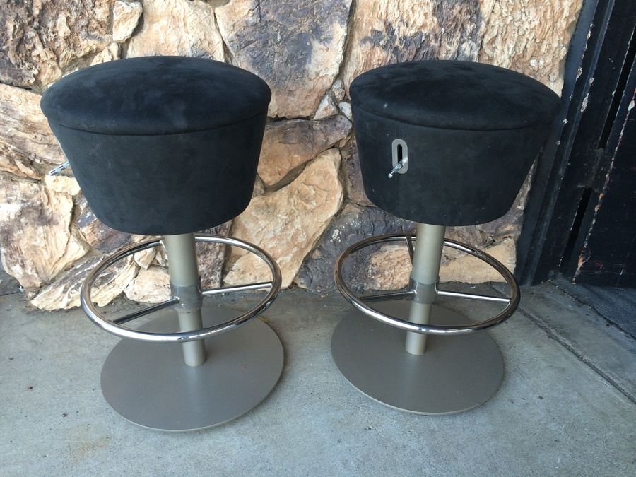 Elite Modern Stools [Photo 1]
