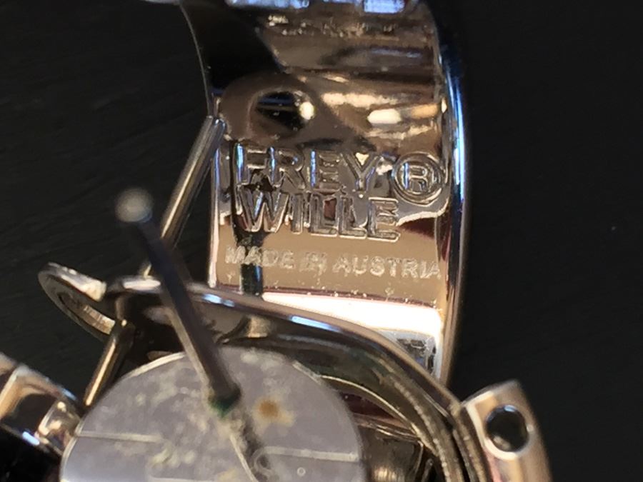 Frey Wille Austria Earrings [Photo 3]