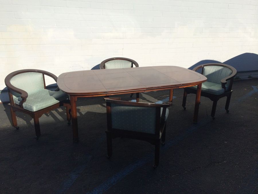 Mid-Century Henredon Dining Table with Four Chairs and Two Leaves - Asian Inspired [Photo 13]