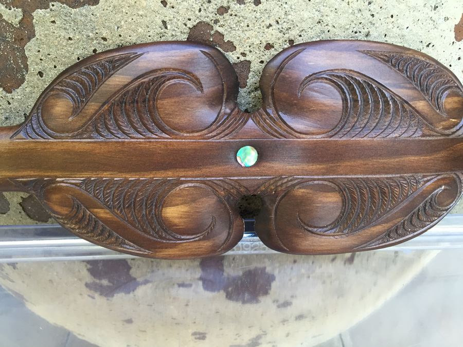 Carved Wooden Paddle With Mother Of Pearl Accents [Photo 4]