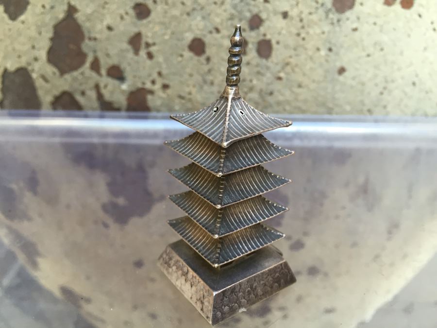 Sterling Silver Five-Storied Pagoda Daigoji Temple With Hidden Compartment Underneath Incense Burner [Photo 8]