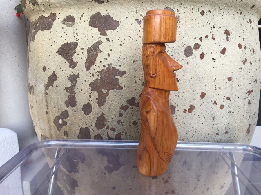 Carved Wood Totem [Photo 3]