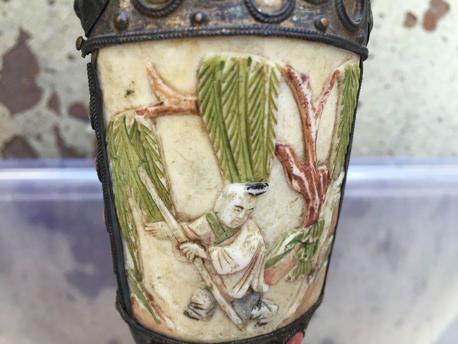 Old Hand Made Snuff Bottle [Photo 9]