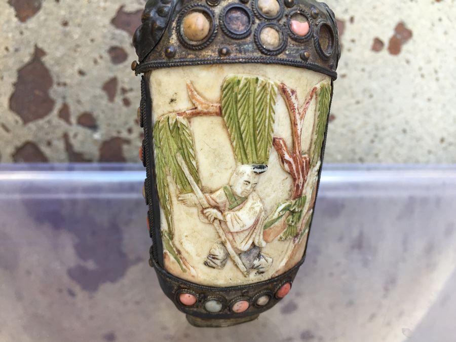 Old Hand Made Snuff Bottle [Photo 3]