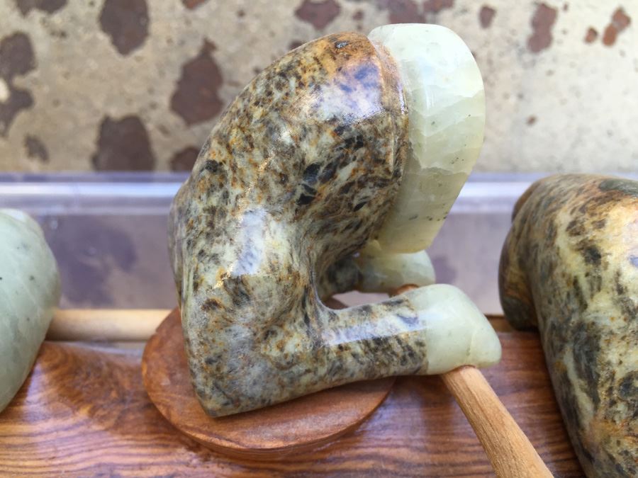 Charlie Komakhuk Nome AK 1991 Eskimo Kayak Sculpture [Photo 18]