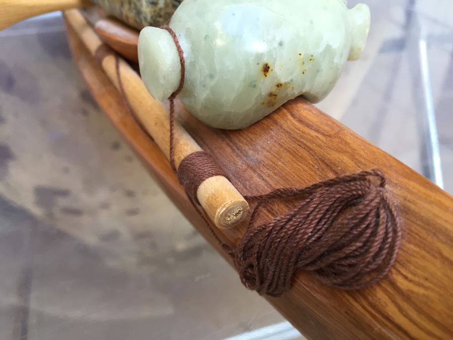 Charlie Komakhuk Nome AK 1991 Eskimo Kayak Sculpture [Photo 15]