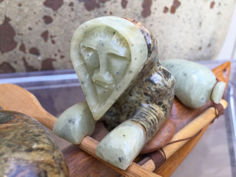 Charlie Komakhuk Nome AK 1991 Eskimo Kayak Sculpture [Photo 9]