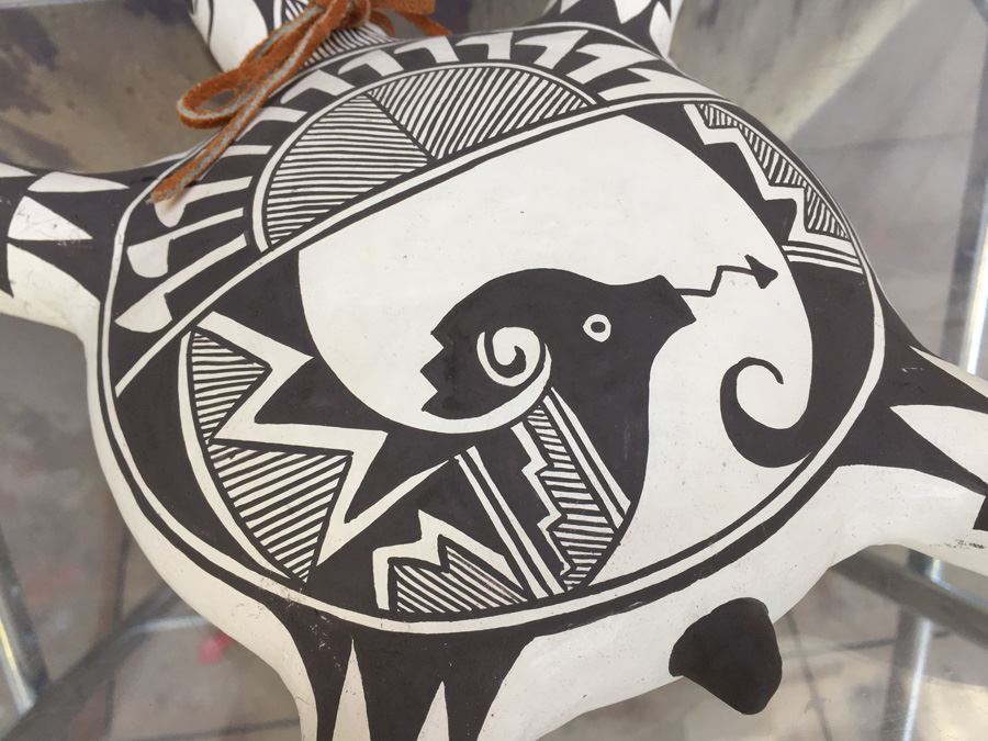 Acoma, NM Pottery By Ethel Shields (Acoma Pueblo) [Photo 5]