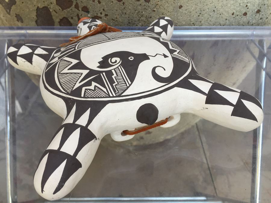 Acoma, NM Pottery By Ethel Shields (Acoma Pueblo) [Photo 6]