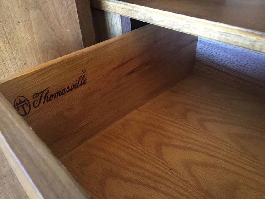 Thomasville Mid-Century 4-Piece Bedroom Set Hollywood Regency Chinoiserie [Photo 31]