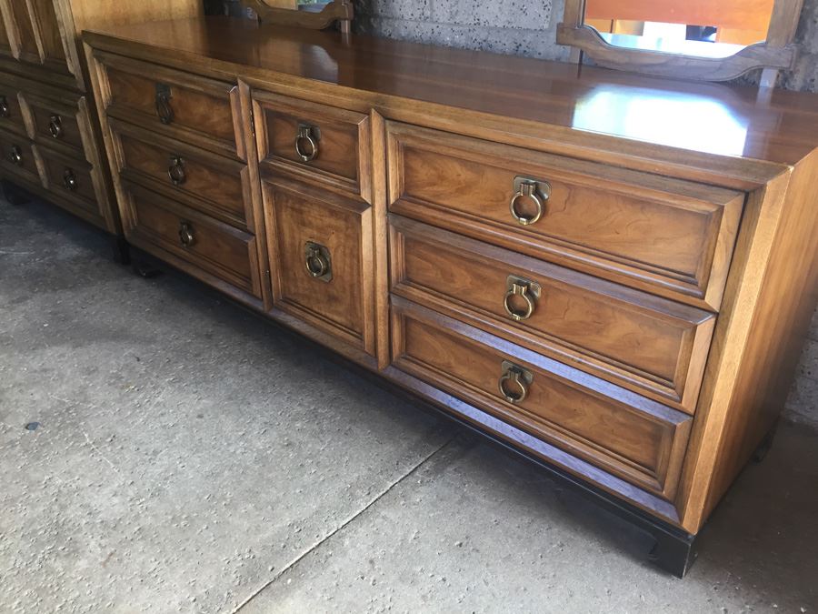 Thomasville Mid-Century 4-Piece Bedroom Set Hollywood Regency Chinoiserie [Photo 20]