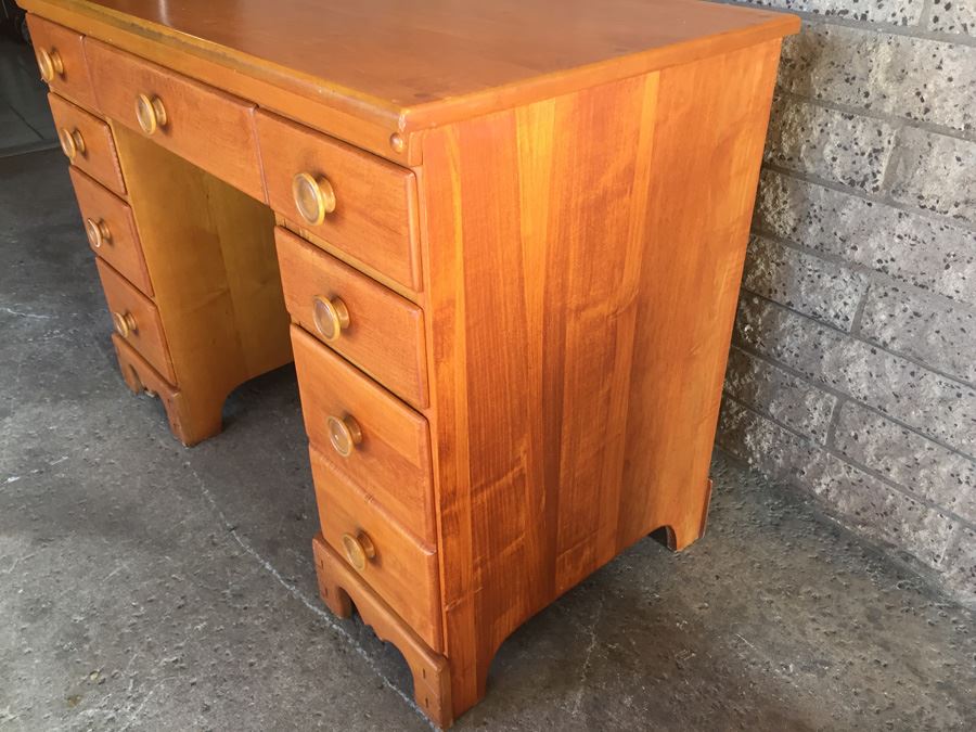 Vintage Mid 50's Solid Wood Desk By T.F.I. (Thomasville Furniture Industries) [Photo 5]