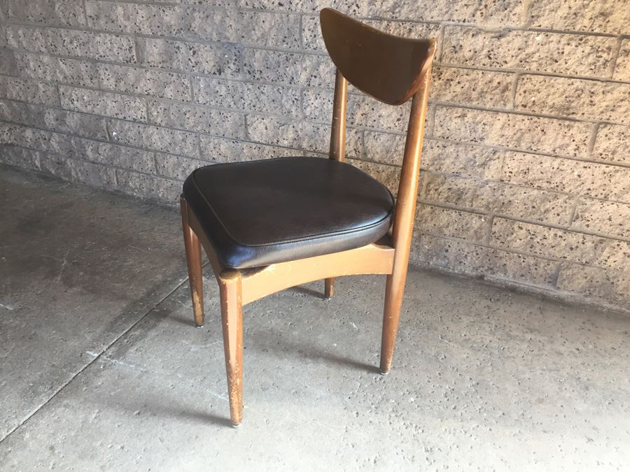 Mid-Century Modern Desk Chair By Dinwoodey's Salt Lake City [Photo 1]