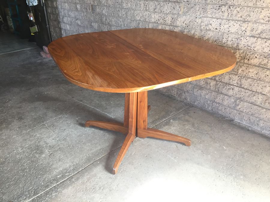 Mid-Century Modern Table With 6 Cane Back Chairs By Foster-McDavid Furniture Tampa, Florida [Photo 2]