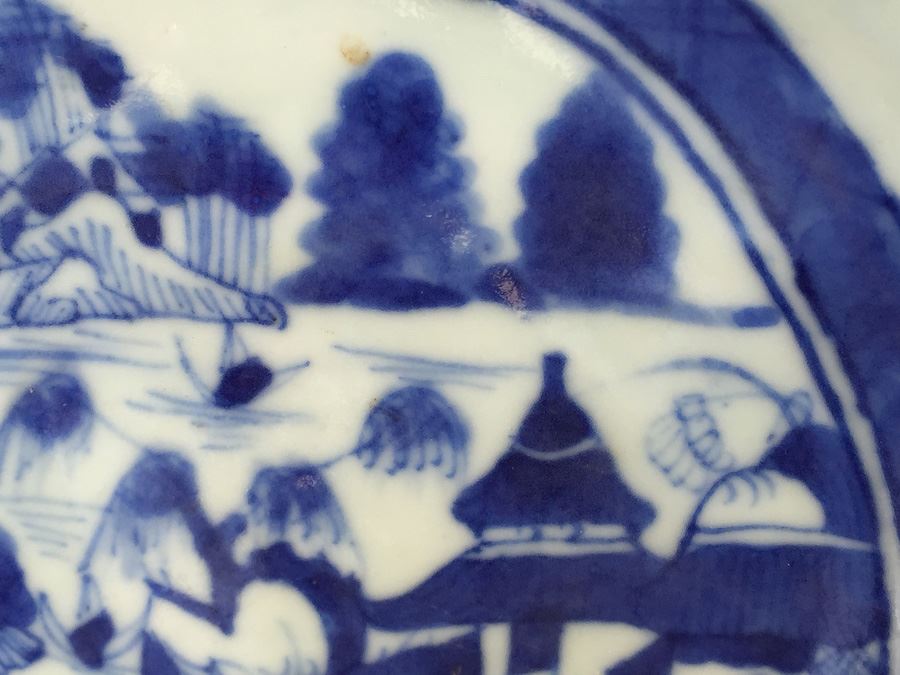 Antique Chinese Canton Blue And White Porcelain Cut-Corner Salad Bowl [Photo 10]