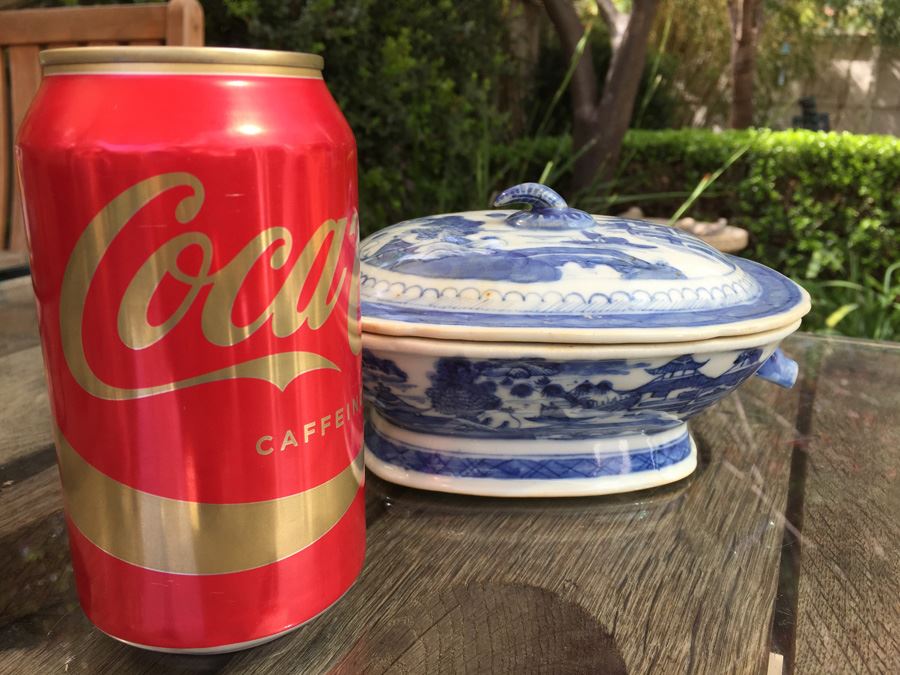 Antique Chinese Canton Blue And White Porcelain Bowl With Lid Tureen Bull Handle [Photo 1]