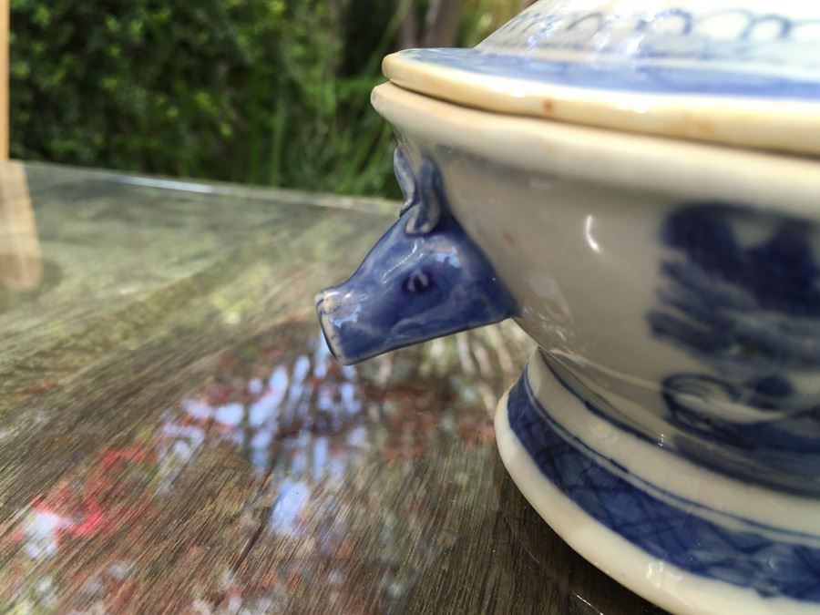Antique Chinese Canton Blue And White Porcelain Bowl With Lid Tureen Bull Handle [Photo 6]