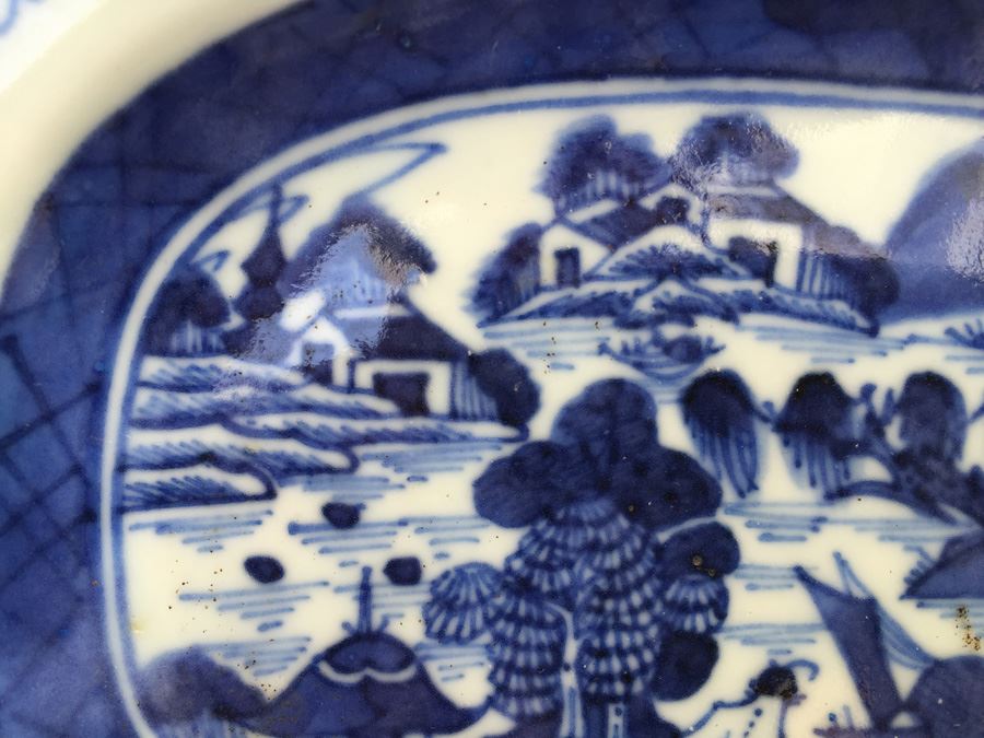 Antique Chinese Canton Blue And White Plate Platter [Photo 5]