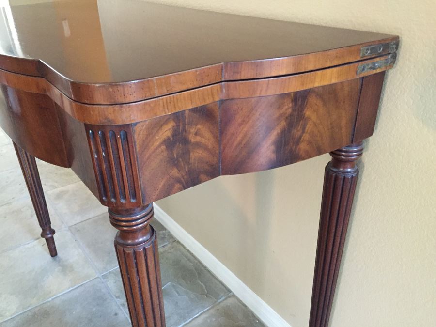 Vintage 1930's Mahogany Flip Top Gateleg Card Table With Drawer [Photo 2]