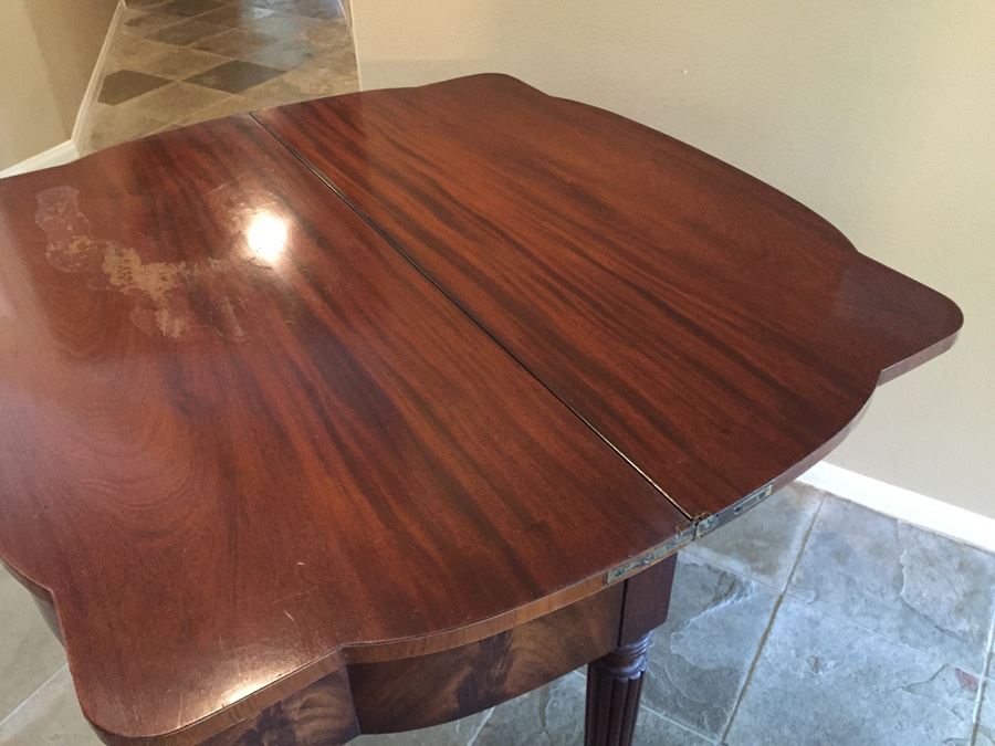 Vintage 1930's Mahogany Flip Top Gateleg Card Table With Drawer [Photo 20]