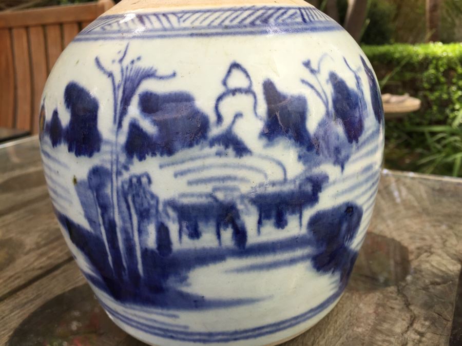 Chinese Blue And White Jar [Photo 5]