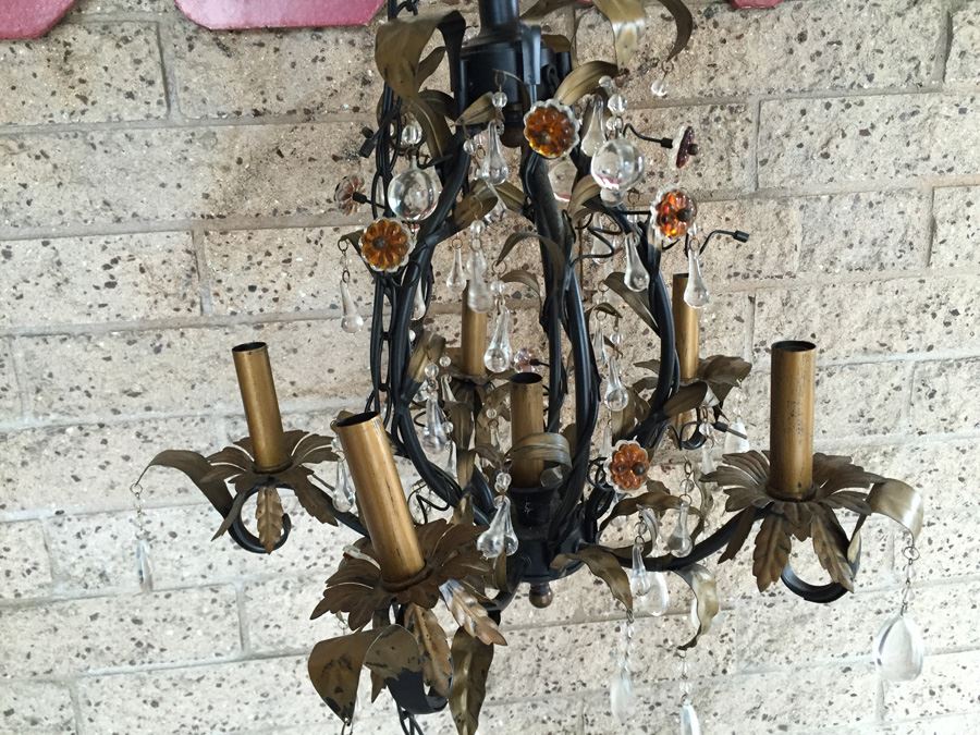 Contemporary Chandelier [Photo 2]