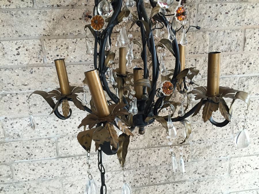 Contemporary Chandelier [Photo 8]