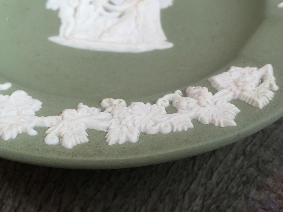 Green Wedgwood Ashtray Made In England [Photo 2]
