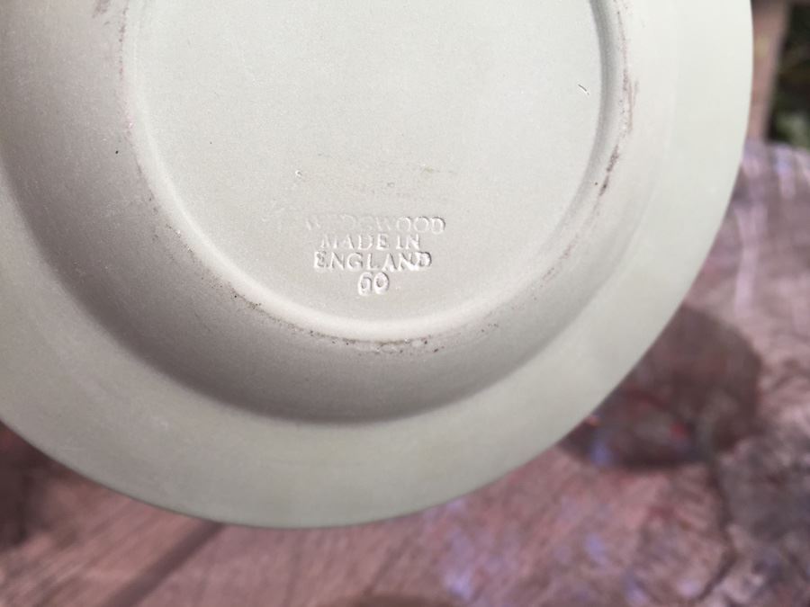 Green Wedgwood Ashtray Made In England [Photo 3]