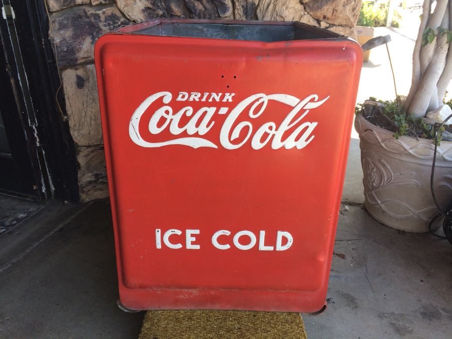 Vintage Coca-Cola Cooler  [Photo 3]
