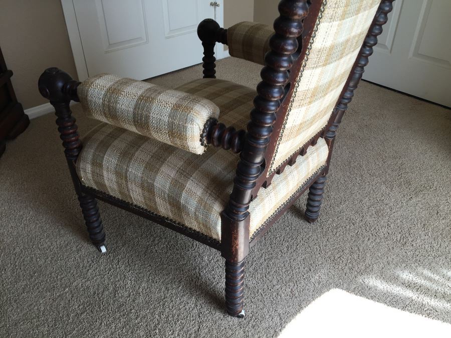 Victorian American Walnut Armchair Appraised $285 In 1983 [Photo 18]