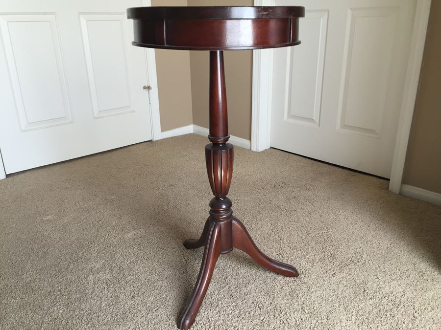 1920's Mahogany Fern Stand Table [Photo 1]