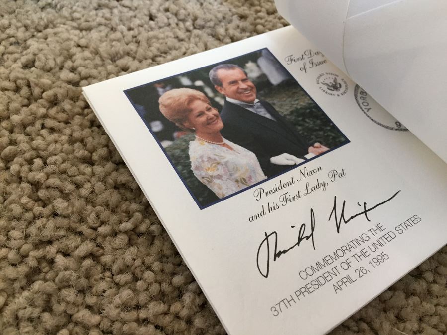 Richard Nixon Lot - Hand Signed Richard Nixon Photograph And Richard Nixon First Day Covers [Photo 13]