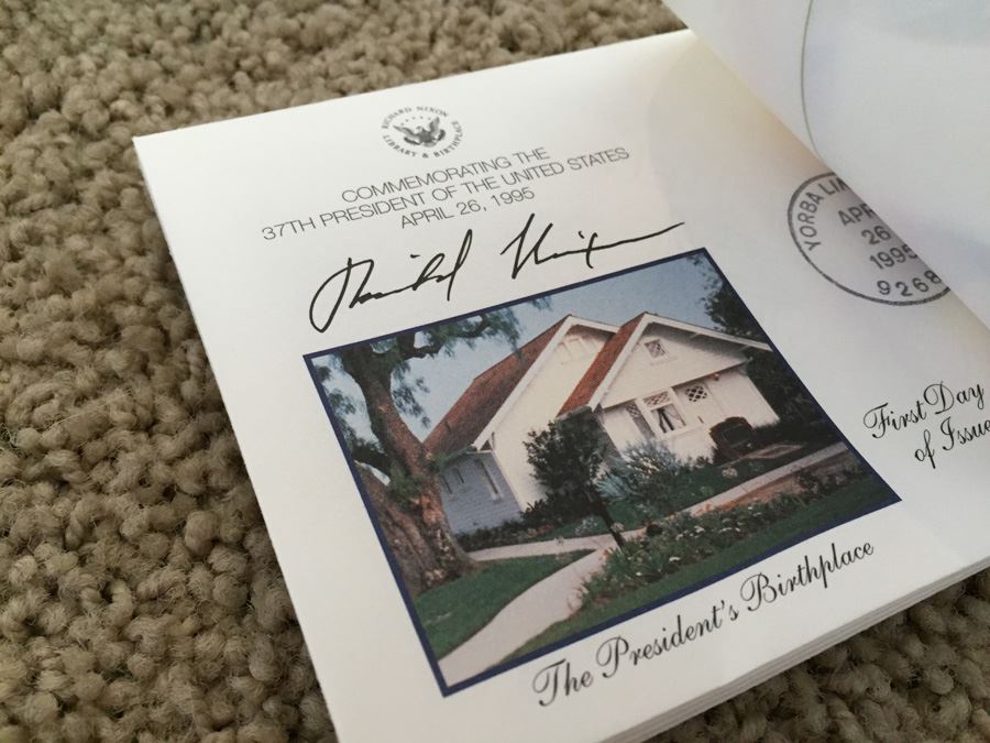 Richard Nixon Lot - Hand Signed Richard Nixon Photograph And Richard Nixon First Day Covers [Photo 11]