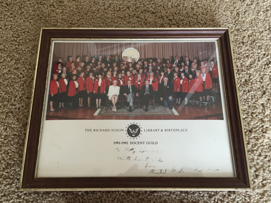 Richard Nixon Lot - Hand Signed Richard Nixon Photograph And Richard Nixon First Day Covers [Photo 4]