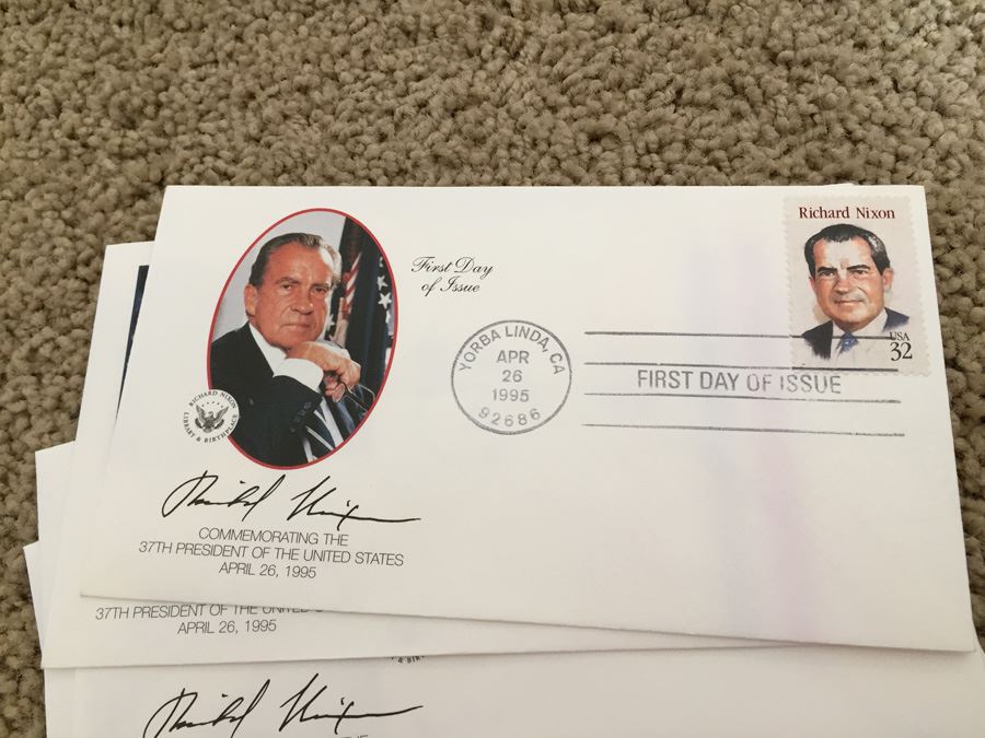 Richard Nixon Lot - Hand Signed Richard Nixon Photograph And Richard Nixon First Day Covers [Photo 15]